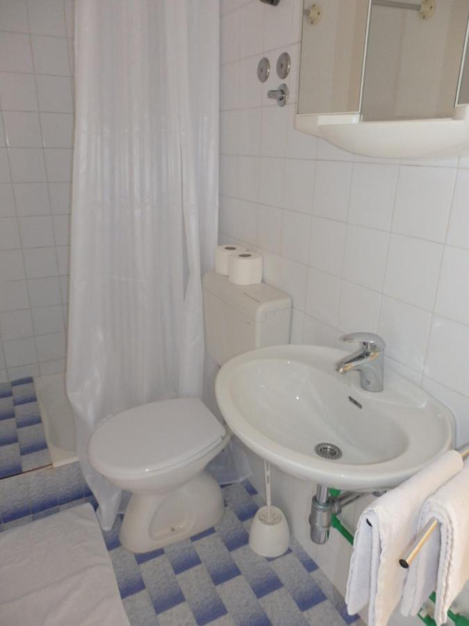 Apartmani Stipan Brela Esterno foto