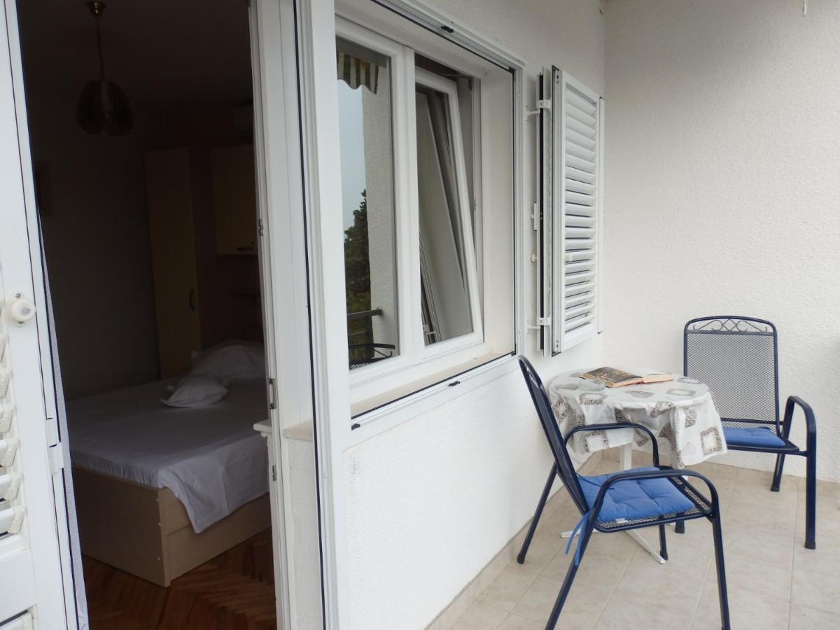 Apartmani Stipan Brela Esterno foto