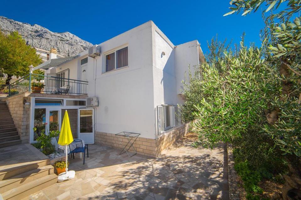 Apartmani Stipan Brela Esterno foto