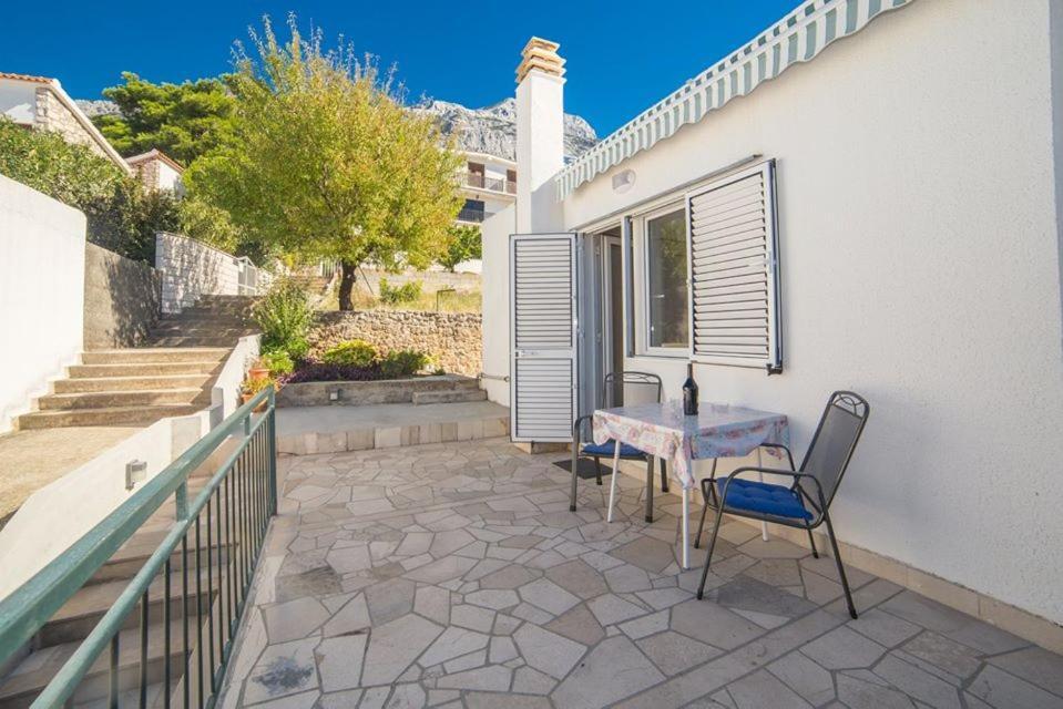 Apartmani Stipan Brela Esterno foto